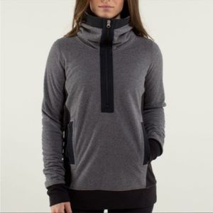 LULULEMON Gray Black Post Chaturanga Pullover 1/2 Zip Fleece~ SZ 12 Warm~ Cozy